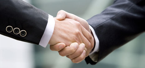 以防水材料為基礎(chǔ)，補(bǔ)漏服務(wù)為突破口