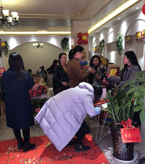 喬瓦尼藝術涂料體驗館（廣西來賓）重裝開業(yè)，開啟2018新篇章