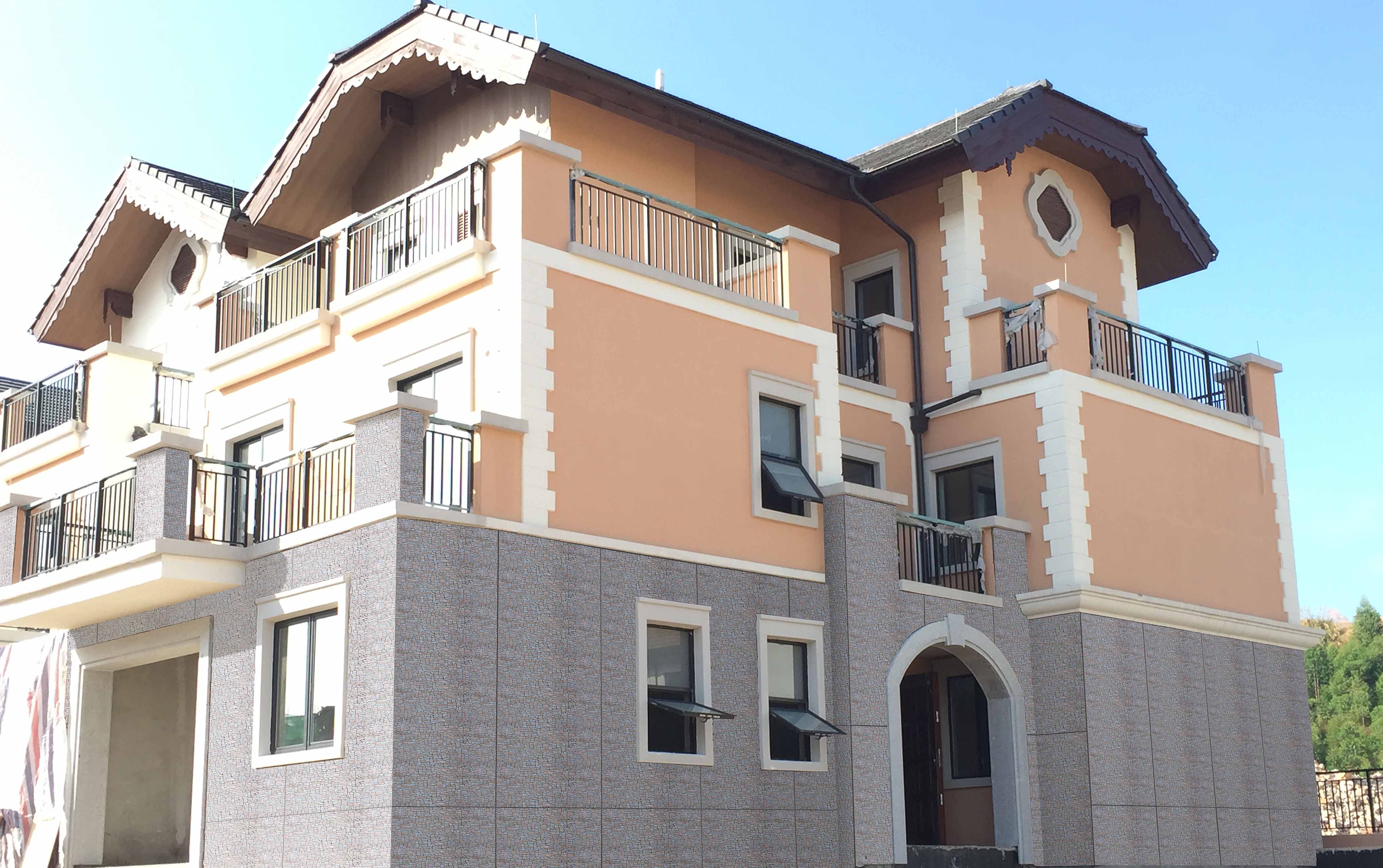 別墅外墻還不用阿里大師的仿石漆嗎？