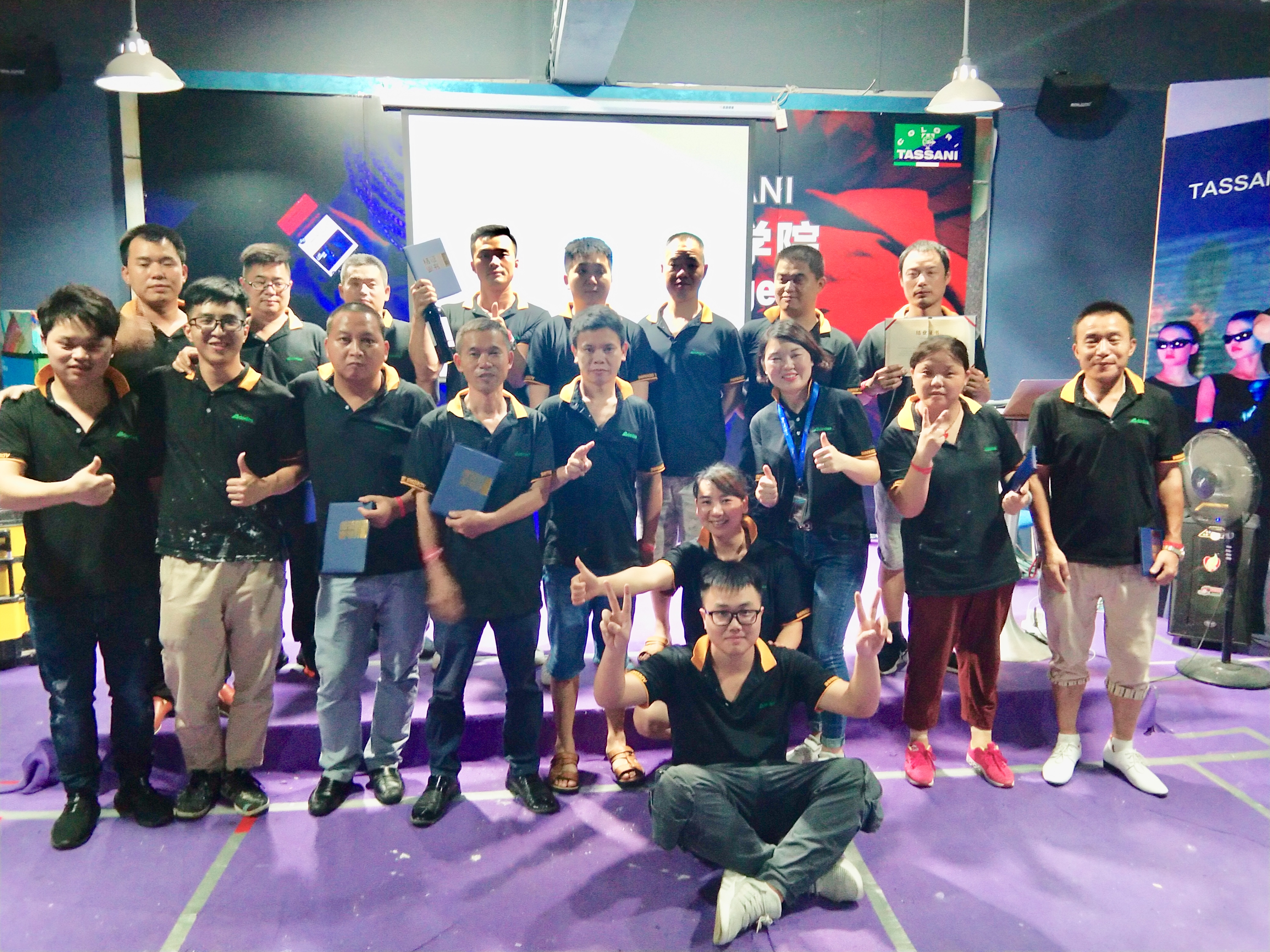 溫故知新，勇創(chuàng)佳績(jī)，為夢(mèng)發(fā)聲