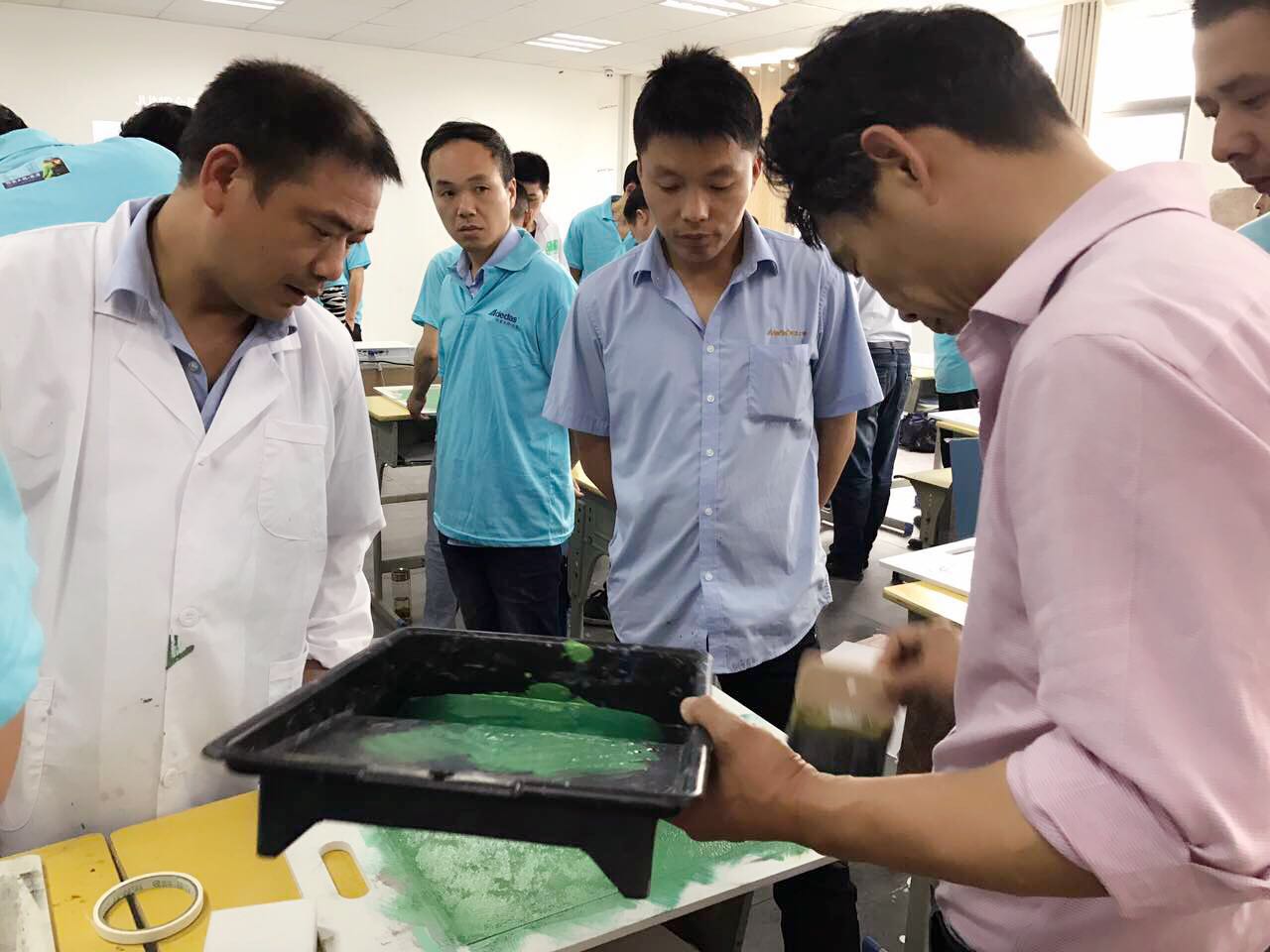 油漆代理 油漆代理