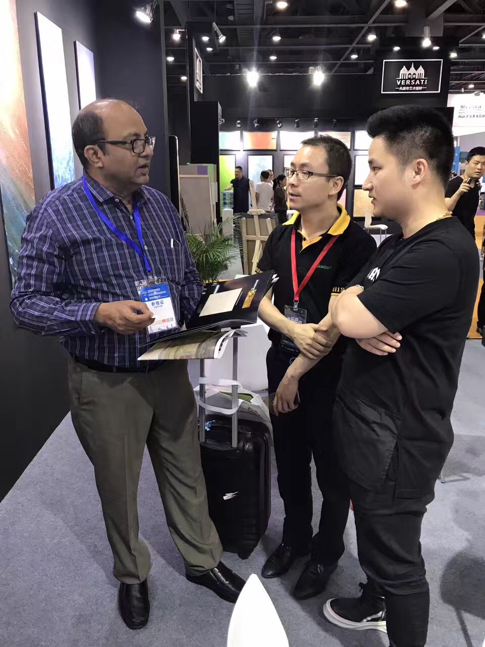 GIOVANNI喬瓦尼藝術(shù)涂料國外客戶咨詢