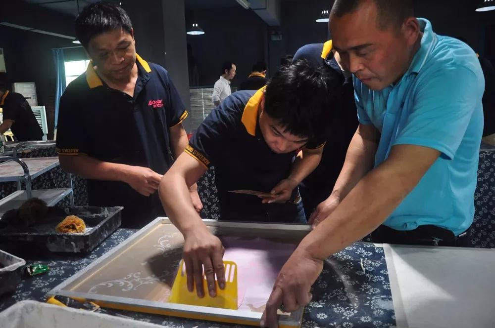 喬瓦尼藝術(shù)涂料 喬瓦尼藝術(shù)涂料