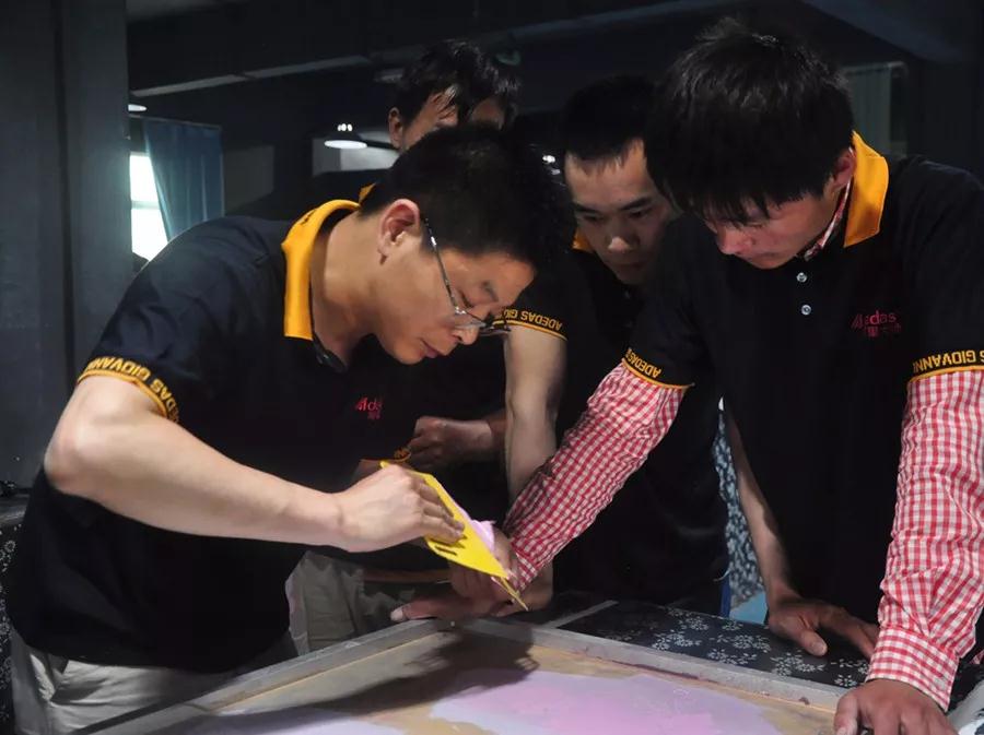 喬瓦尼藝術(shù)涂料 喬瓦尼藝術(shù)涂料