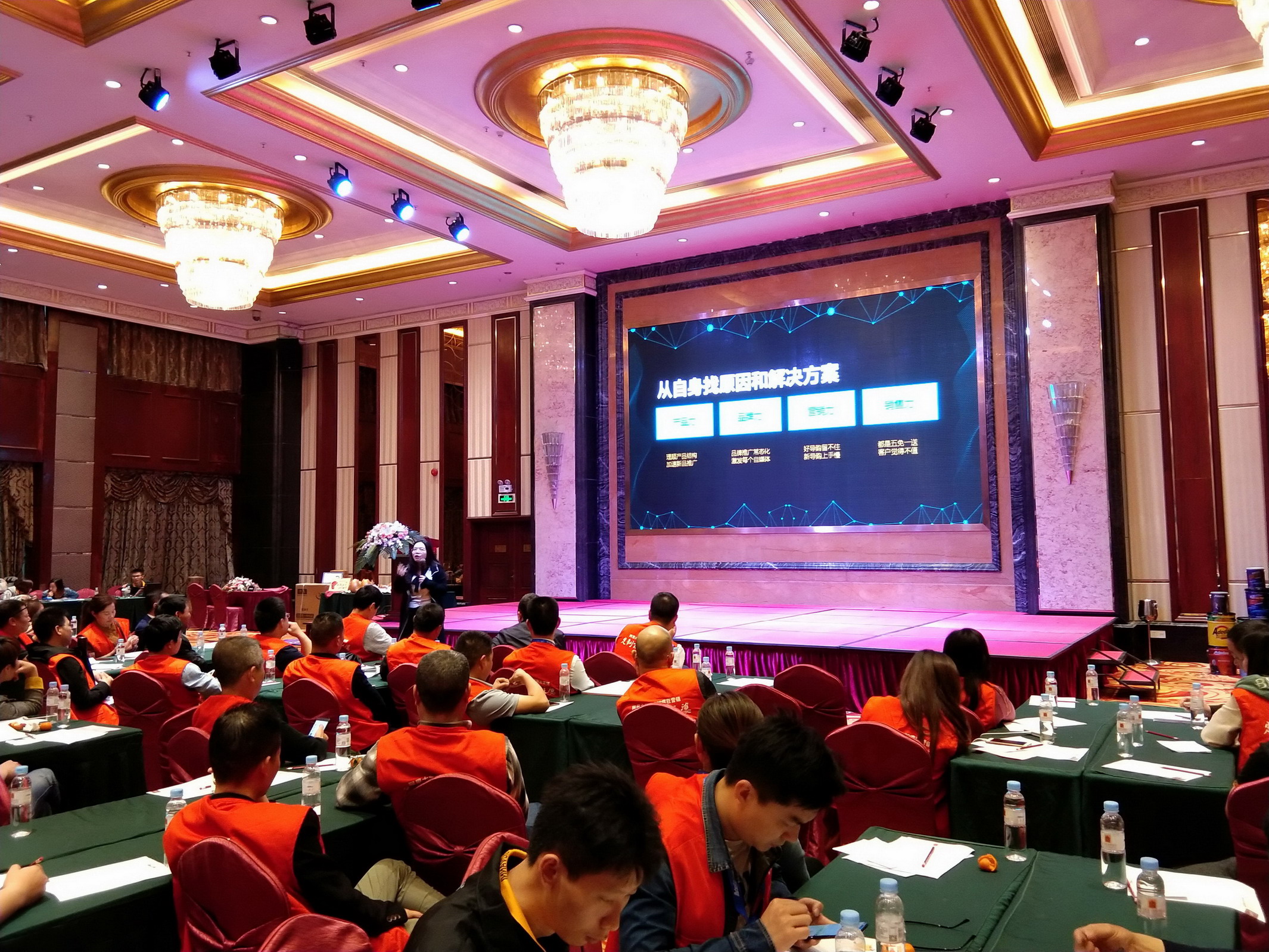 阿里大師藝術水漆